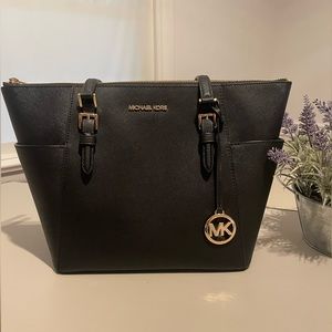 Michael Kors Leather Purse/Tote